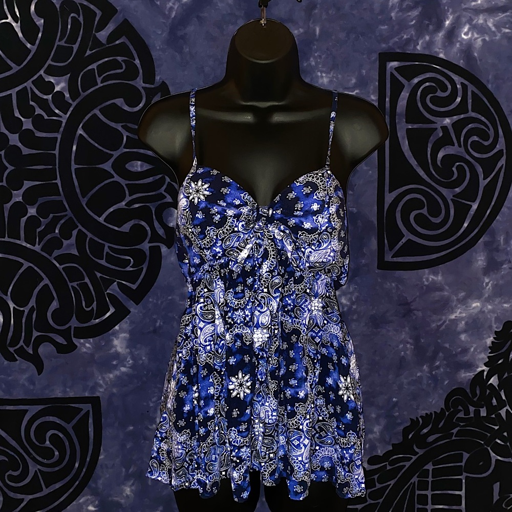 Womens No boundaries y2k top